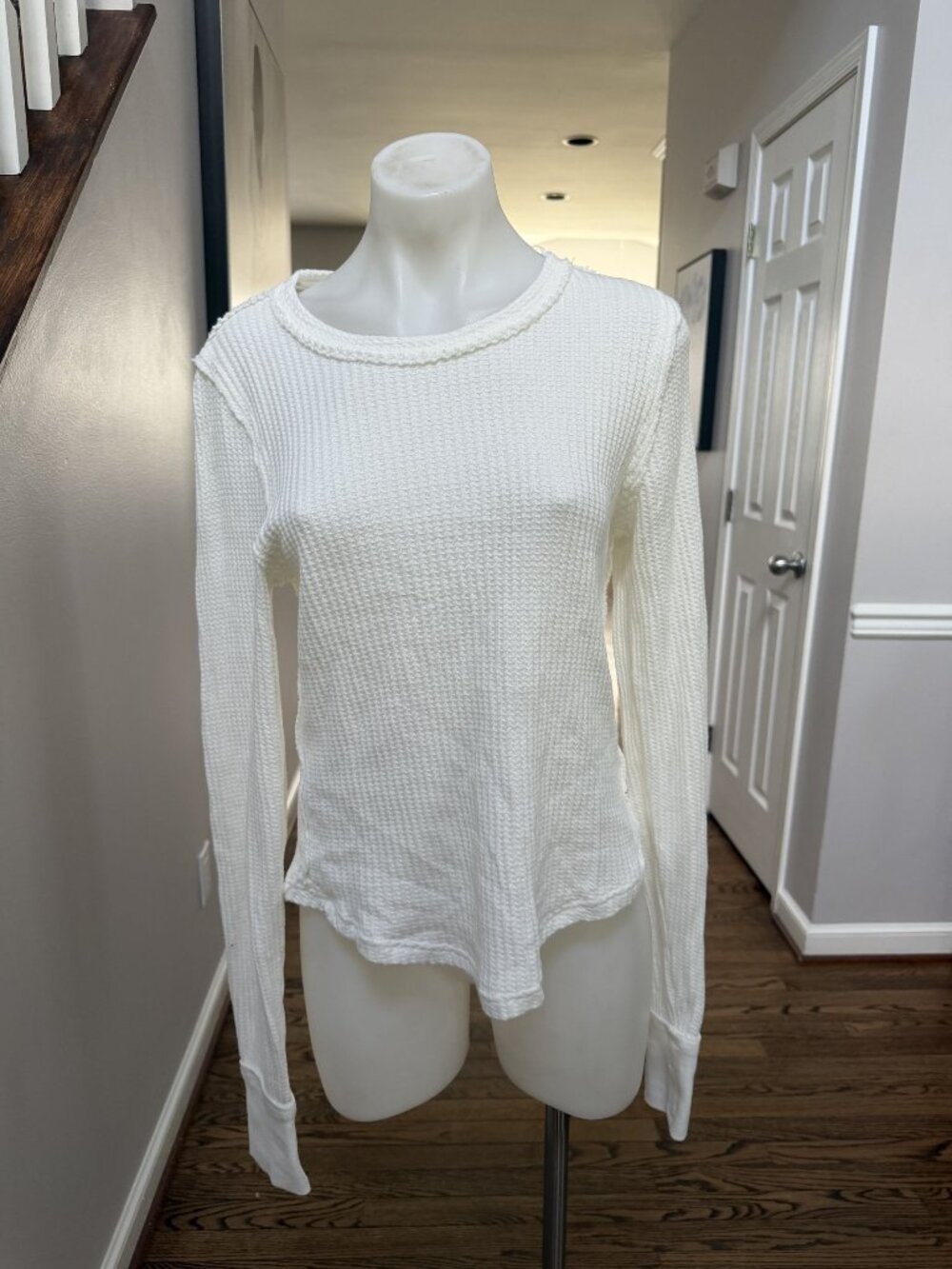 We The Free white long sleeve excellent condition size small
